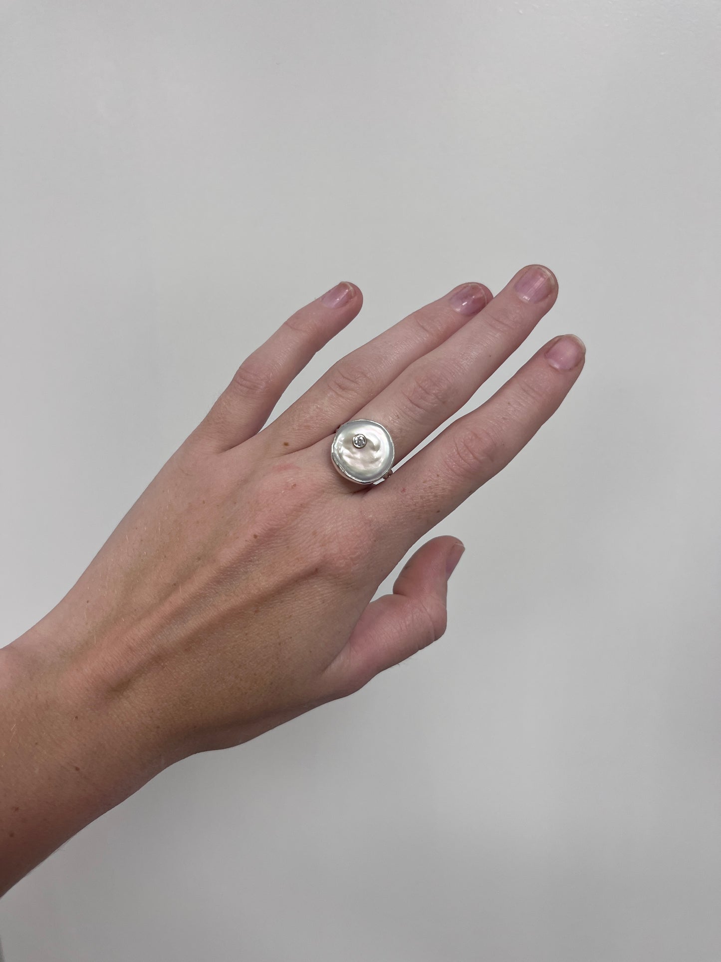 XL Tally Ho Pearl Ring - Size US 8