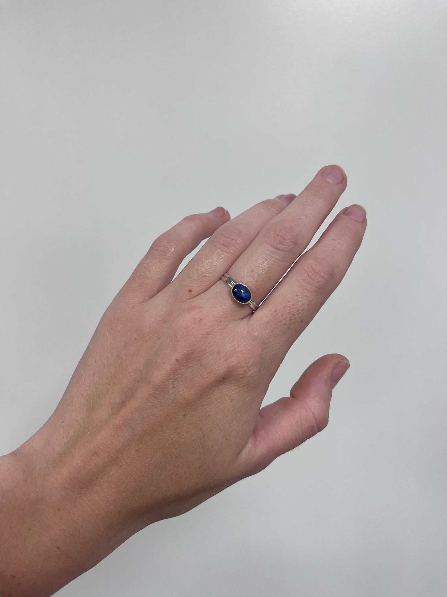 Star Sapphire Stacker Ring - Size US 7