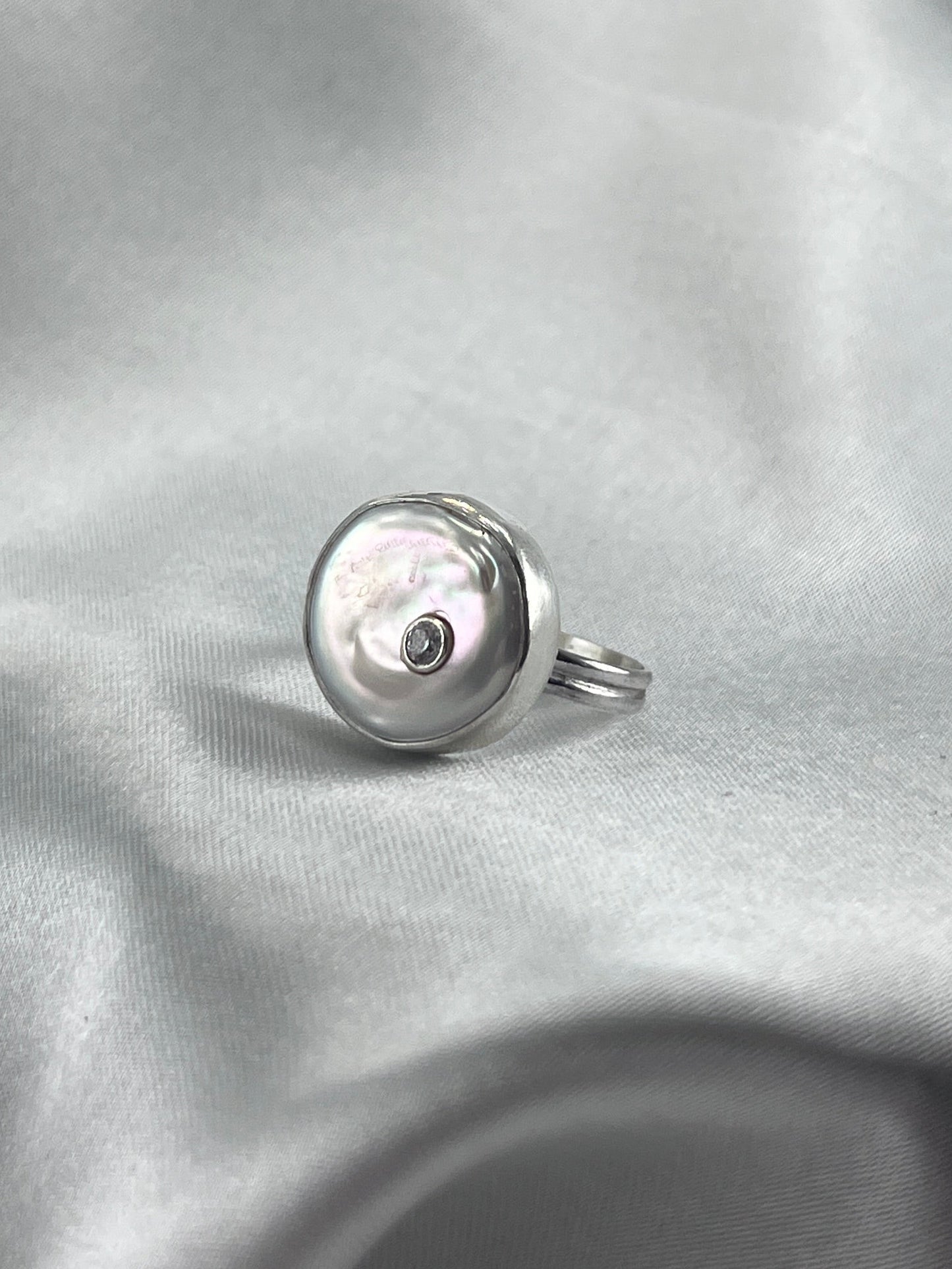 XL Tally Ho Pearl Ring - Size US 8