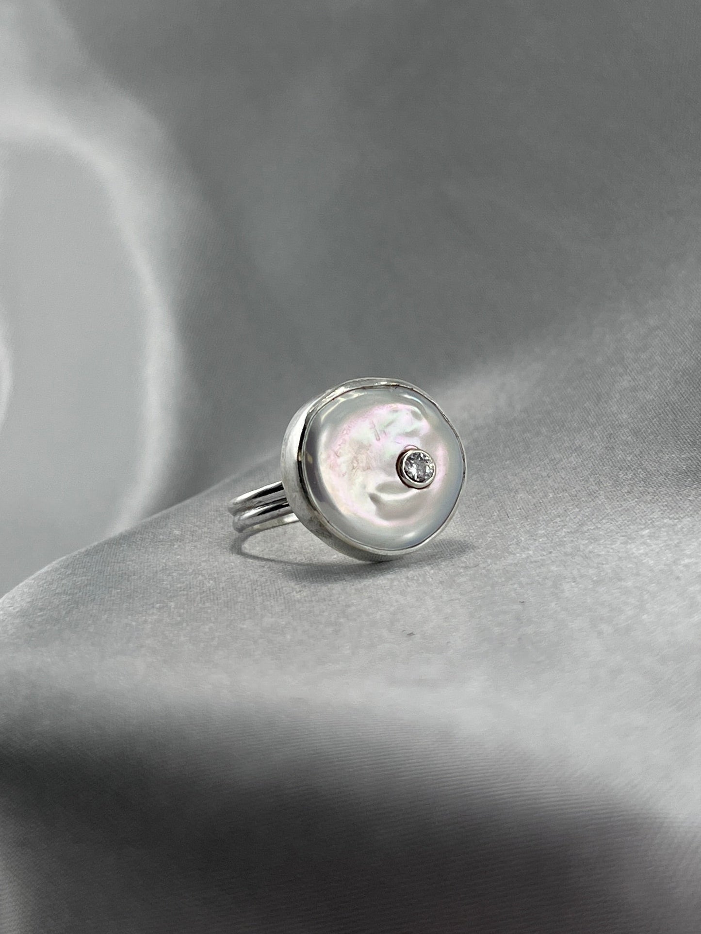 XL Tally Ho Pearl Ring - Size US 8