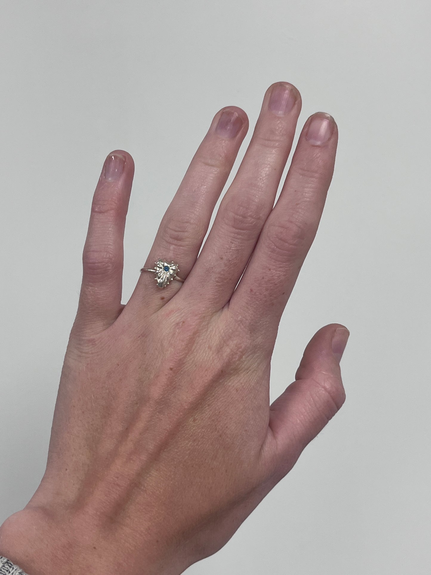 Mini Ardor Ring - Size US 6.25