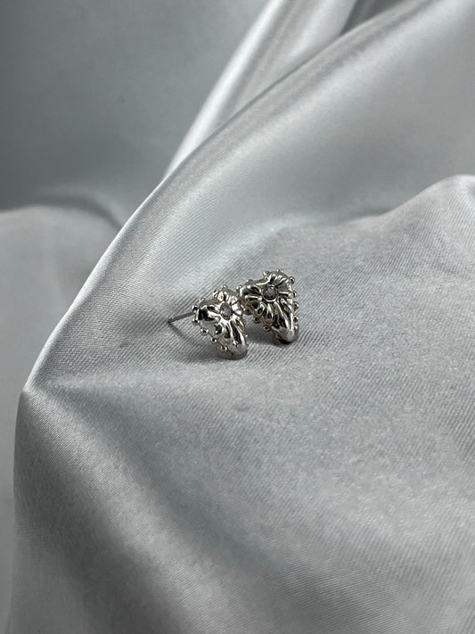 Mini Ardor Studs - White Topaz